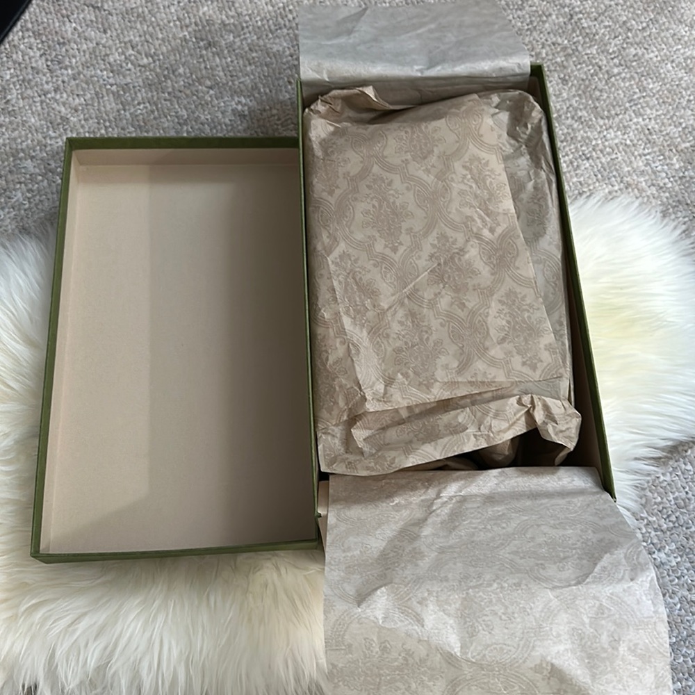 NIB Gucci Logo Rubber Slides Green Size 10 | $295 - Picture 3 of 6